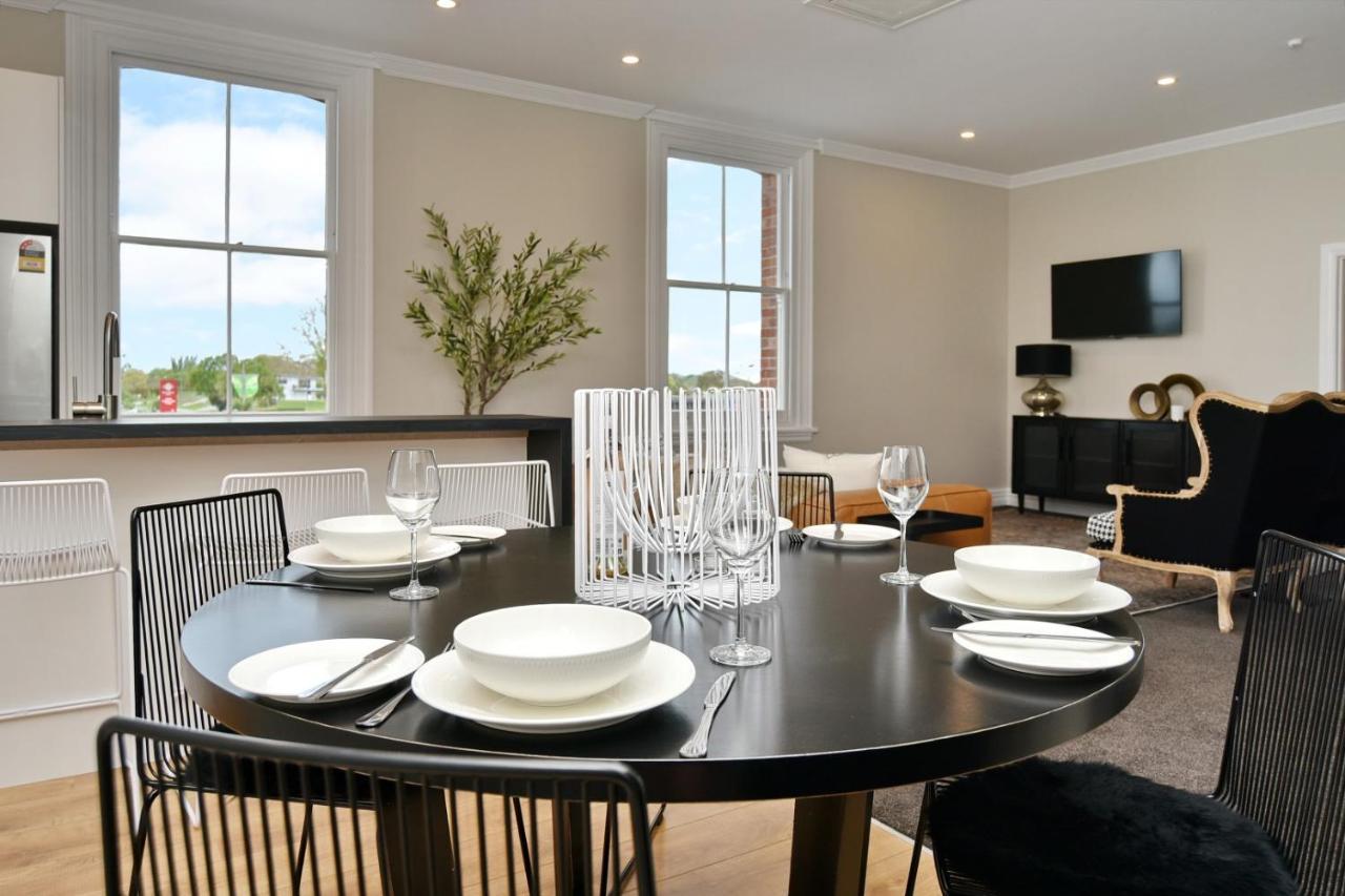 Kaiapoi Luxury Accommodation 2 - Bookahome Esterno foto